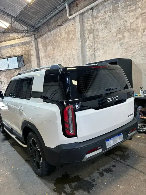 Detailing de camioneta, parte trasera — JL Lavadero & Detailing