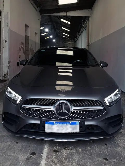 Detailing terminado en Mercedes-Benz A250 — JL Lavadero & Detailing