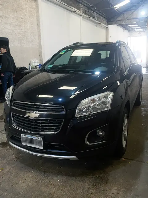 Lavado de Chevrolet Tracker — JL Lavadero & Detailing