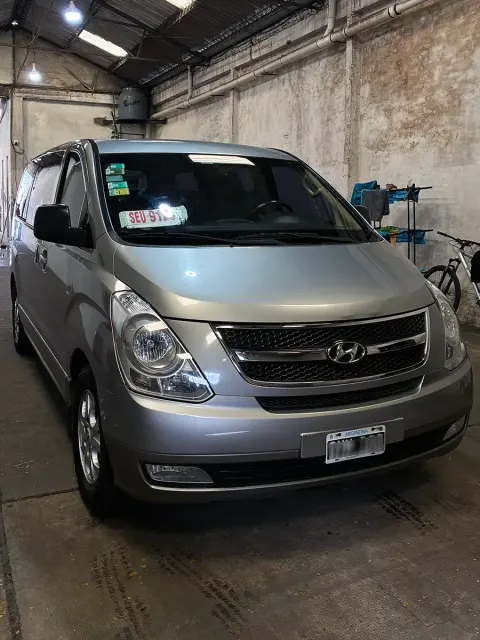 Lavado de Hyundai H1 — JL Lavadero & Detailing